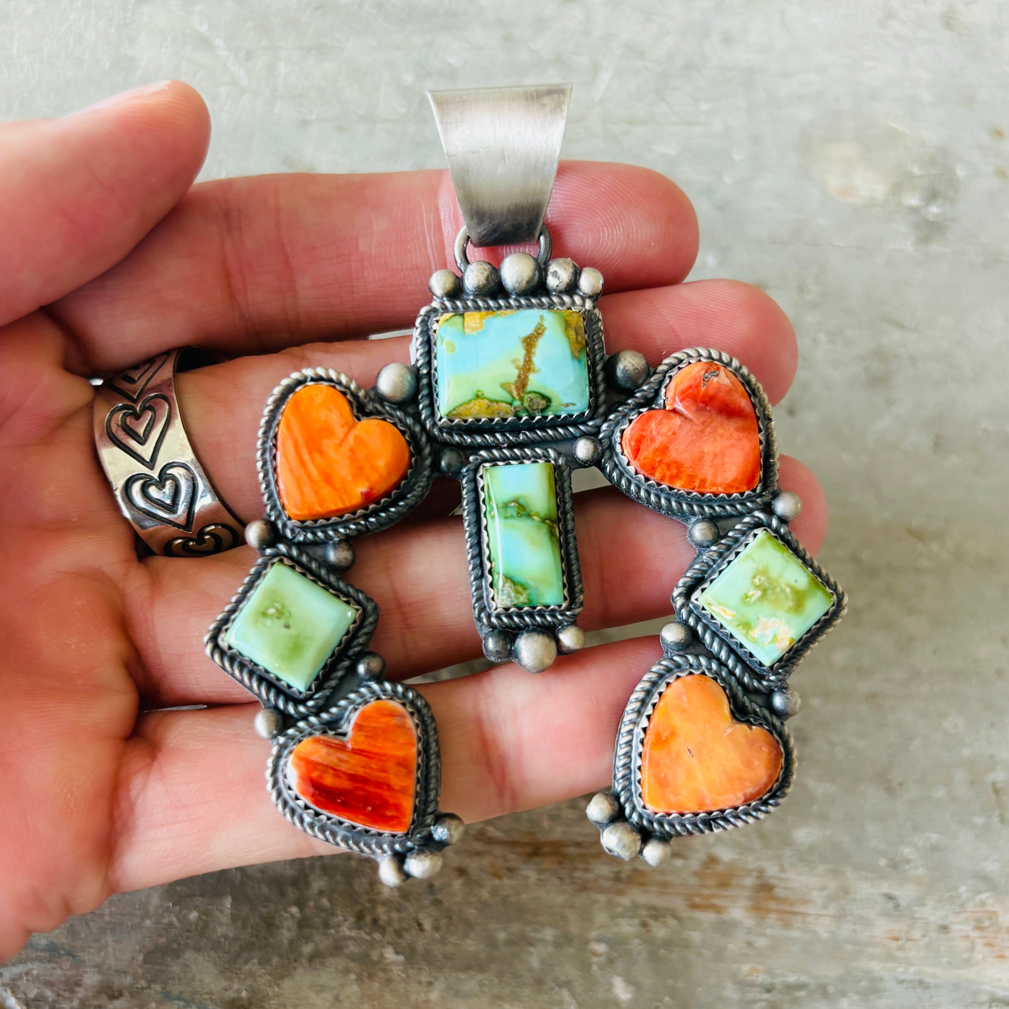 Sonoran Rose Turquoise メキシカンシルバーバングル Navajo La Rose Ganadonegro Sterling Silver - Red - Orange Spiny