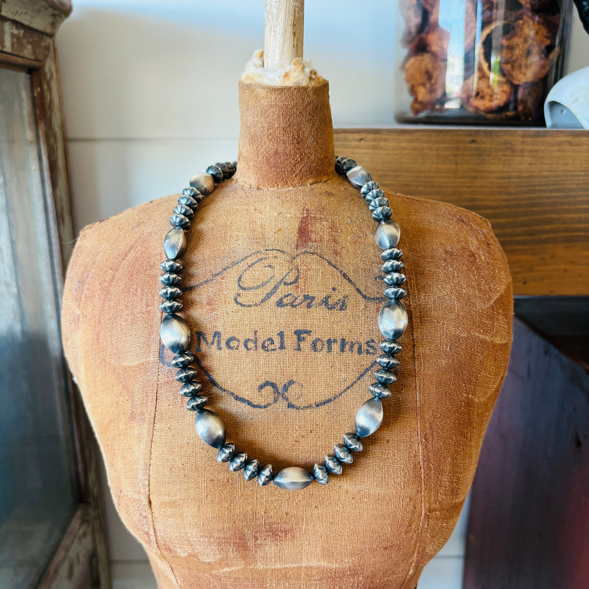 Navajo Austin Haley Sterling Silver Handmade Seed Bead Pearls Necklace