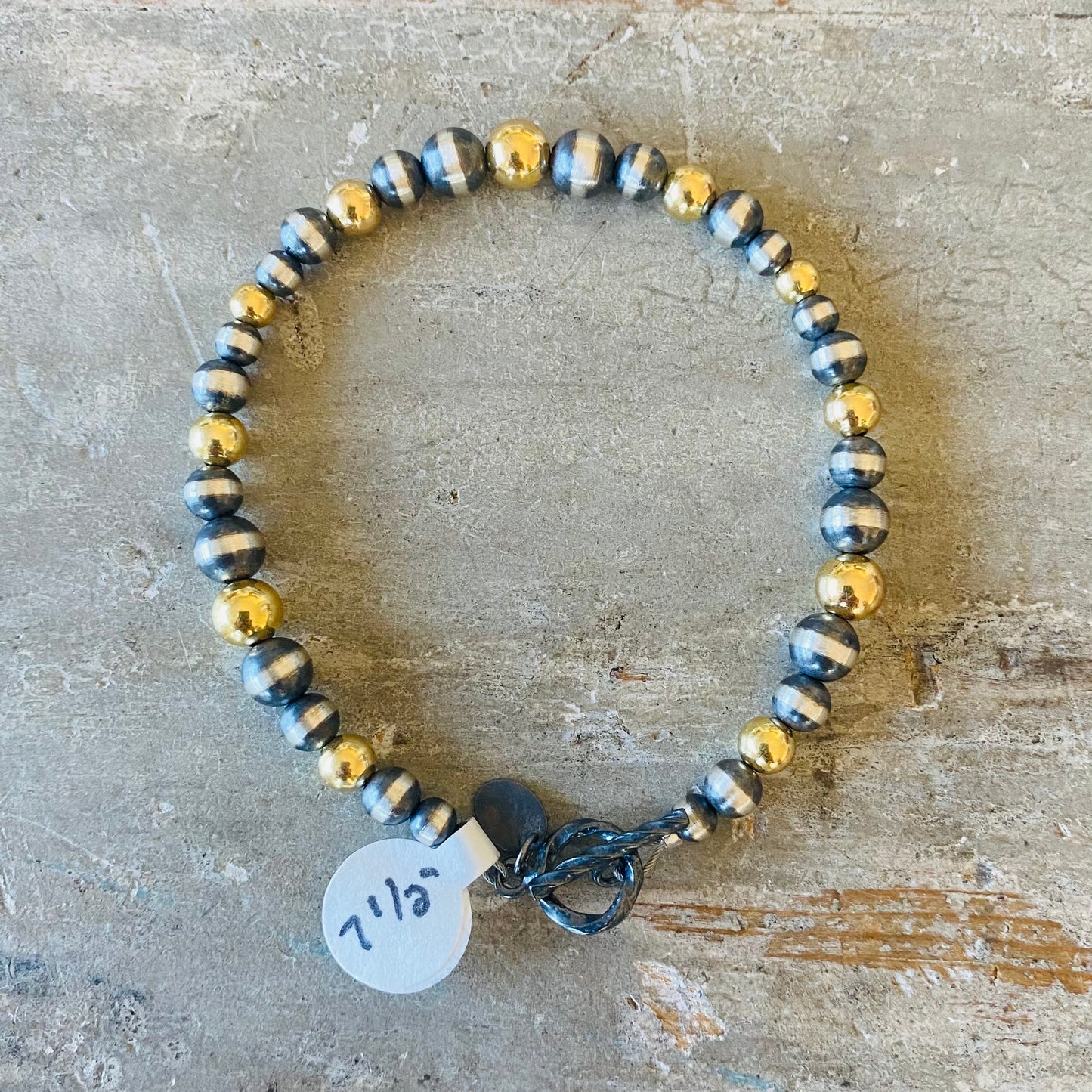 Native Strung Sterling Silver & 18k Gold Plated Machine Made Pearls Graduated Toggle Bracelet