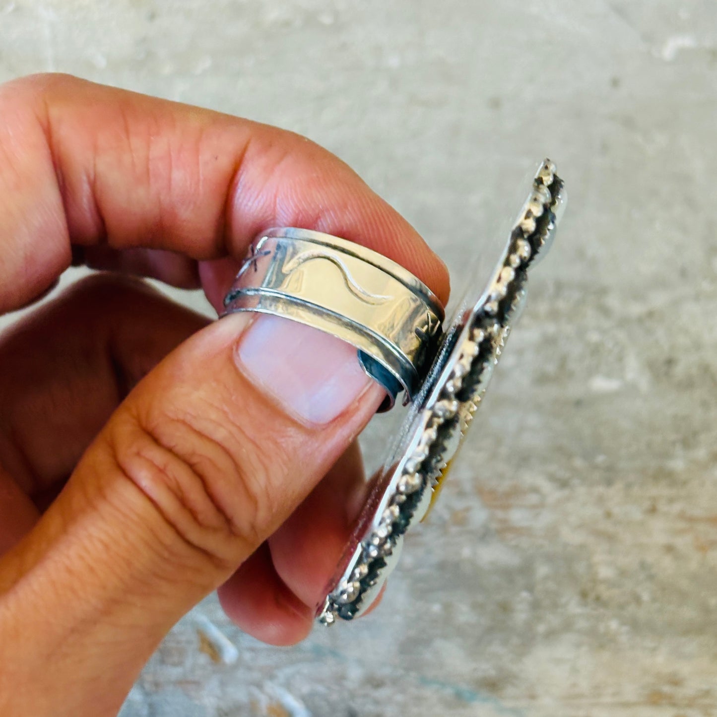 Navajo Ednei Yabney Sterling Silver & Shell Heart Cluster Ring