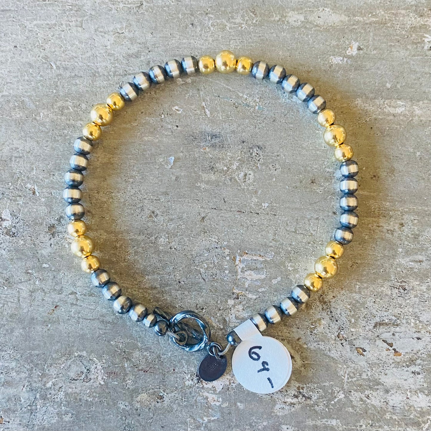 Native Strung Sterling Silver & 18k Gold Plated Machine Made Pearls Graduated Toggle Bracelet