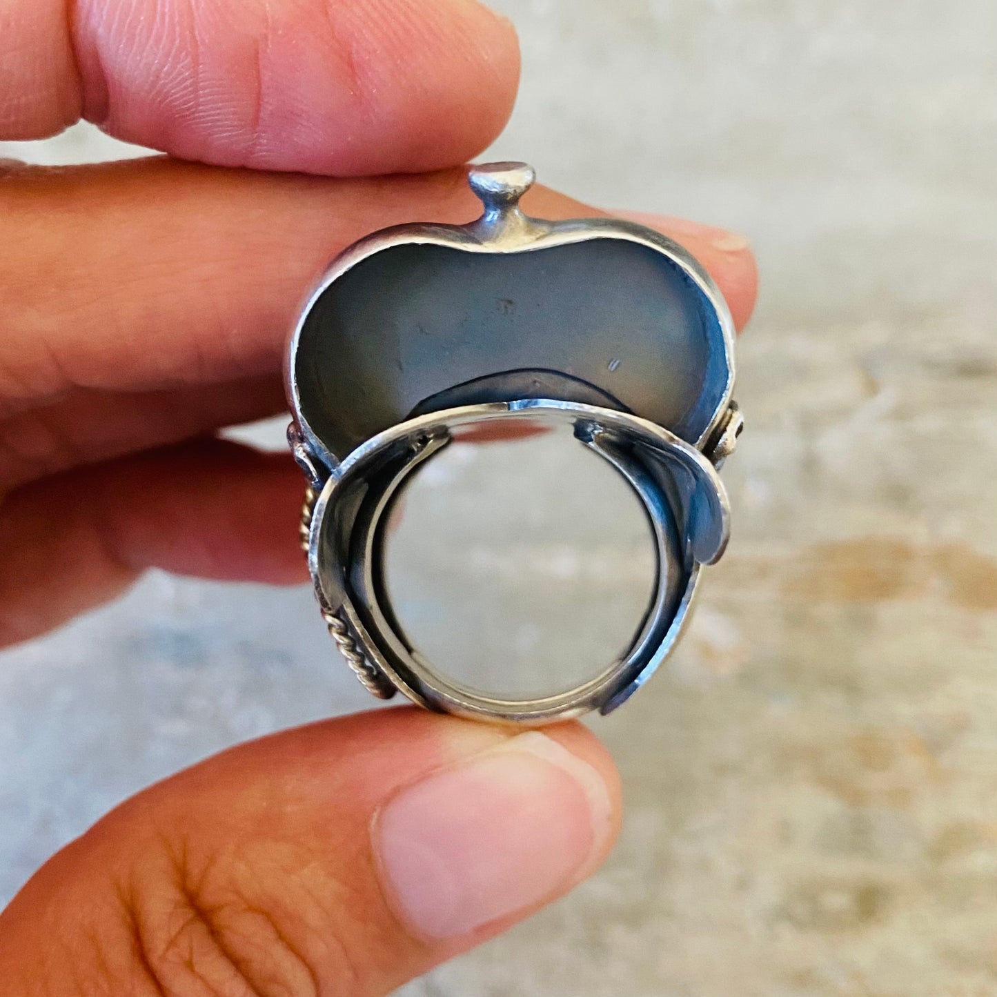 Navajo Tim Yazzie Sterling Silver & Pink Conch Saddle Ring