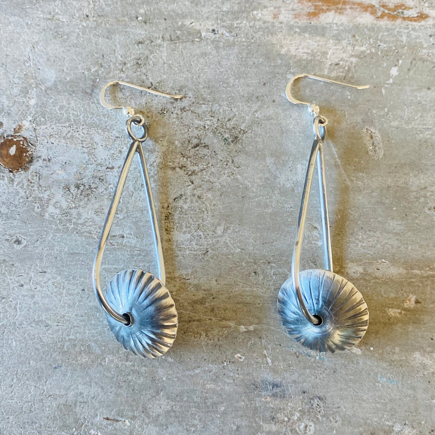 Navajo Preston Haley Sterling Silver Handmade Fluted Pearl Earrings