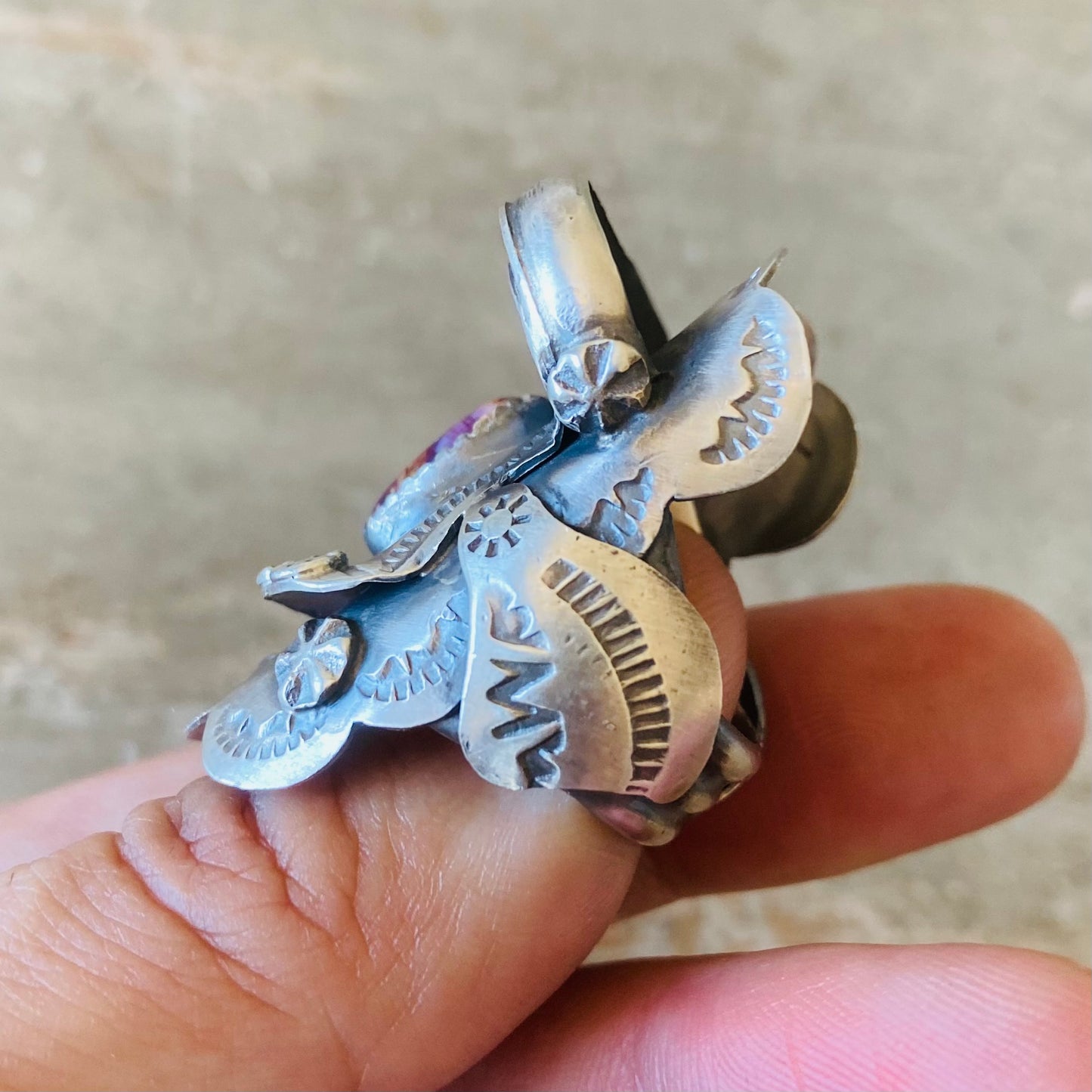 Navajo Tim Yazzie Sterling Silver & Purple Spiny Oyster Saddle Ring
