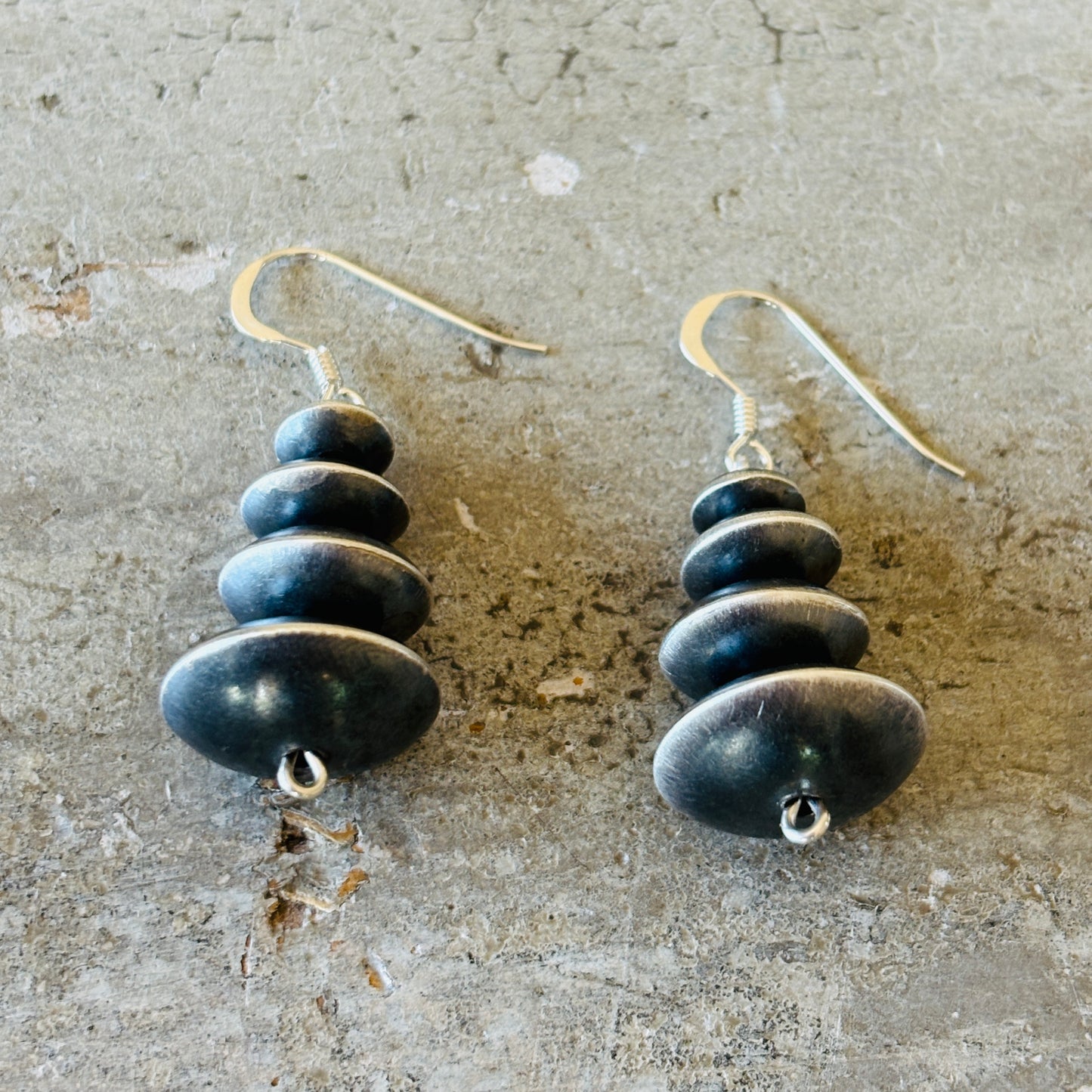 Navajo Preston Haley Handmade Graduated Saucer Pearl Earrings