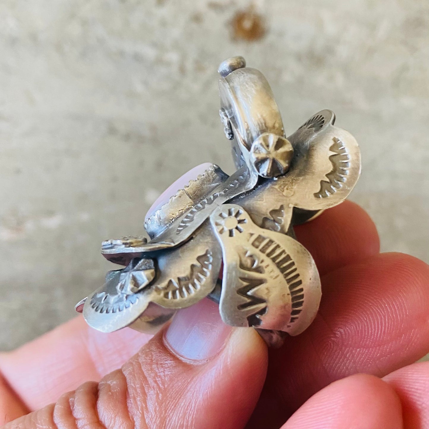 Navajo Tim Yazzie Sterling Silver & Pink Conch Saddle Ring