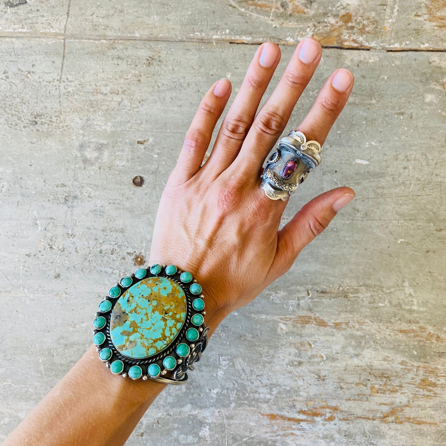 Navajo Tim Yazzie Sterling Silver & Purple Spiny Oyster Saddle Ring