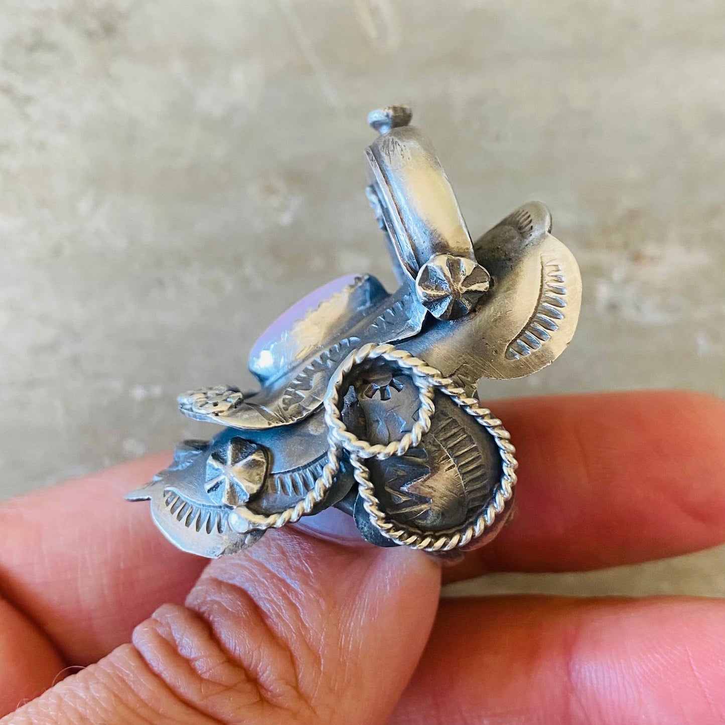 Navajo Tim Yazzie Sterling Silver & Pink Conch Saddle Ring