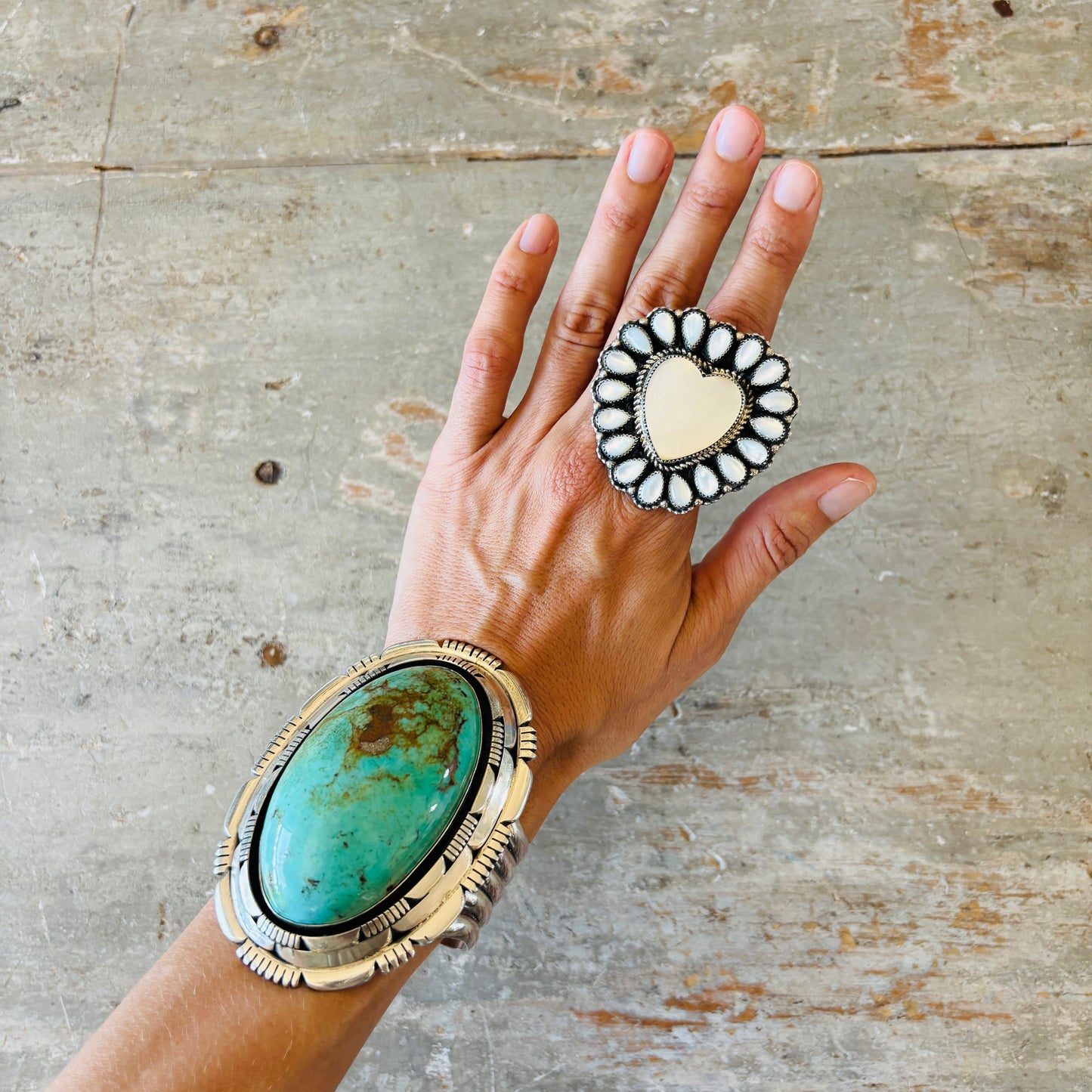 Navajo Ednei Yabney Sterling Silver & Shell Heart Cluster Ring