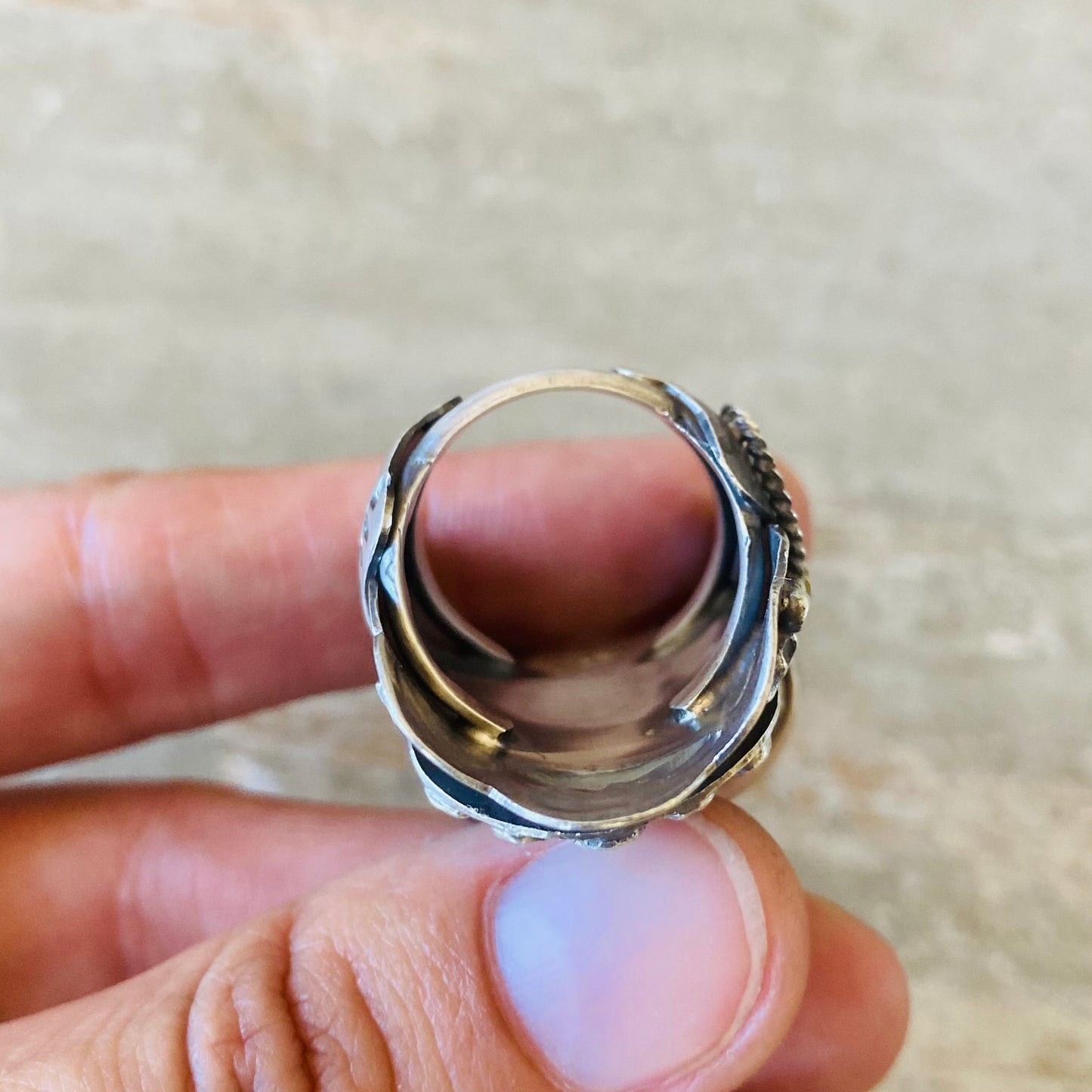 Navajo Tim Yazzie Sterling Silver & Purple Spiny Oyster Saddle Ring