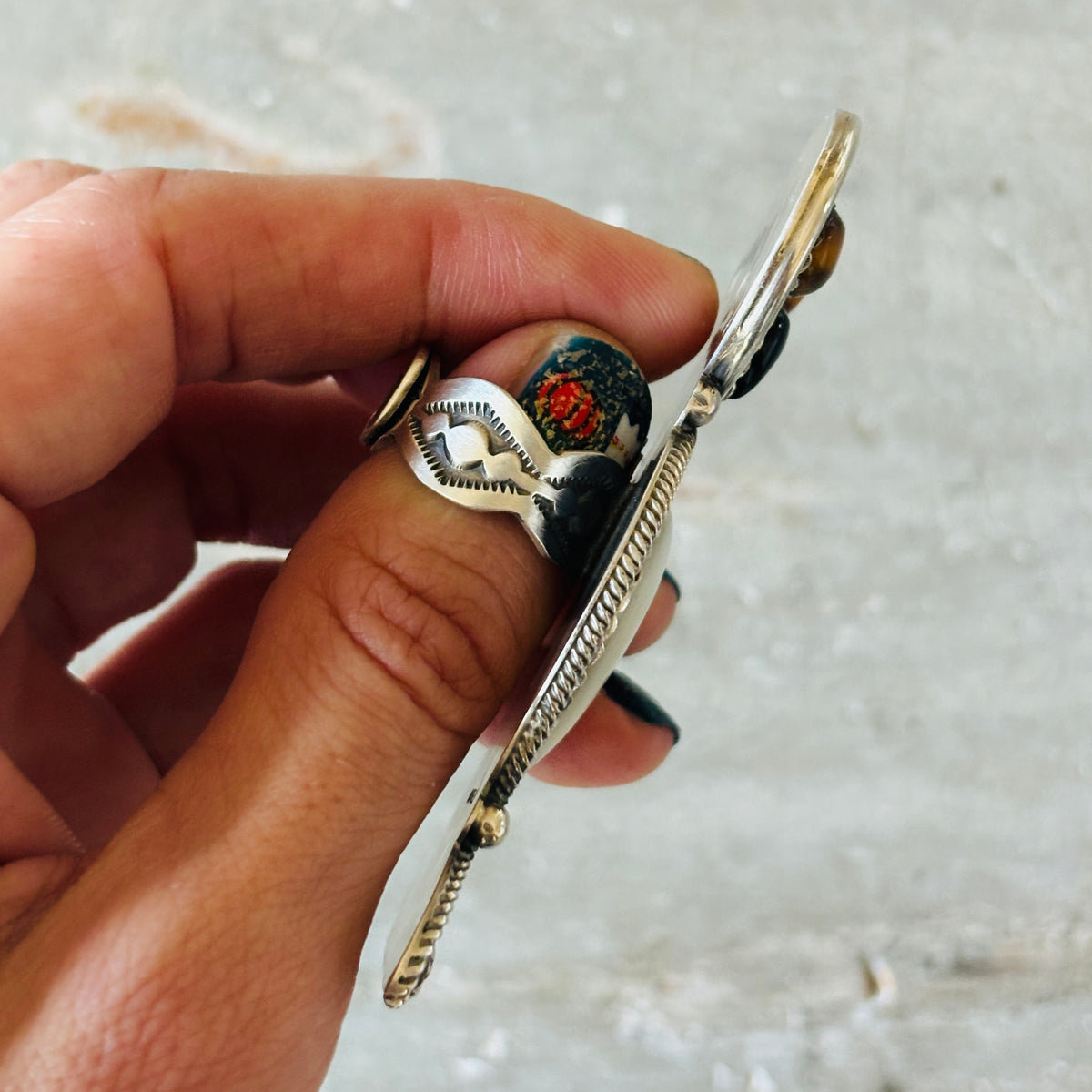 Navajo Readda Begay Sterling Silver - Black Onyx - Cats Eye & Mother of Pearl Owl Ring