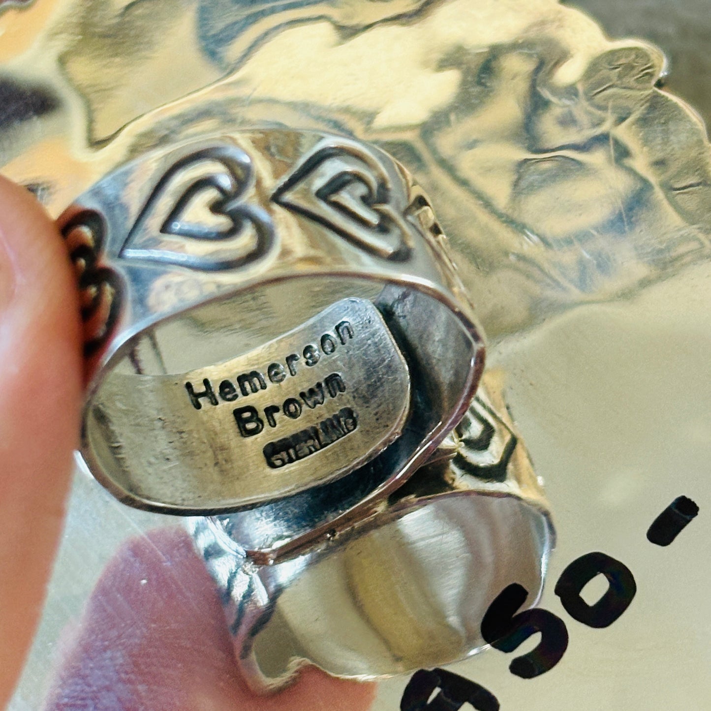 New Navajo Hemerson Brown Sterling Silver & Pink Conch Hearts Ring
