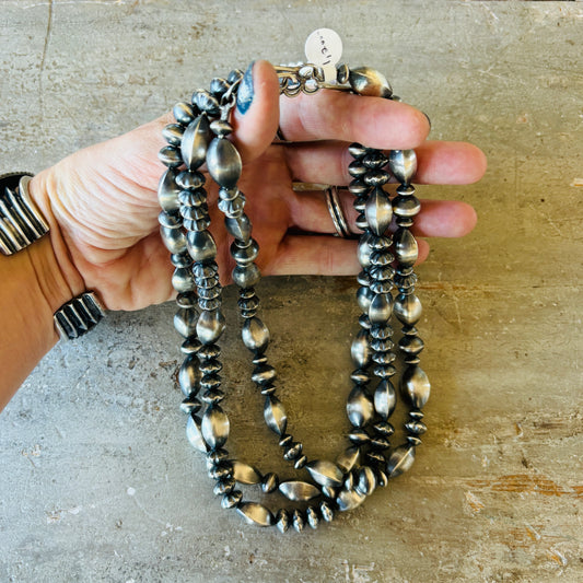Navajo Austin Haley Sterling Silver Handmade Seed Bead Pearls Necklace