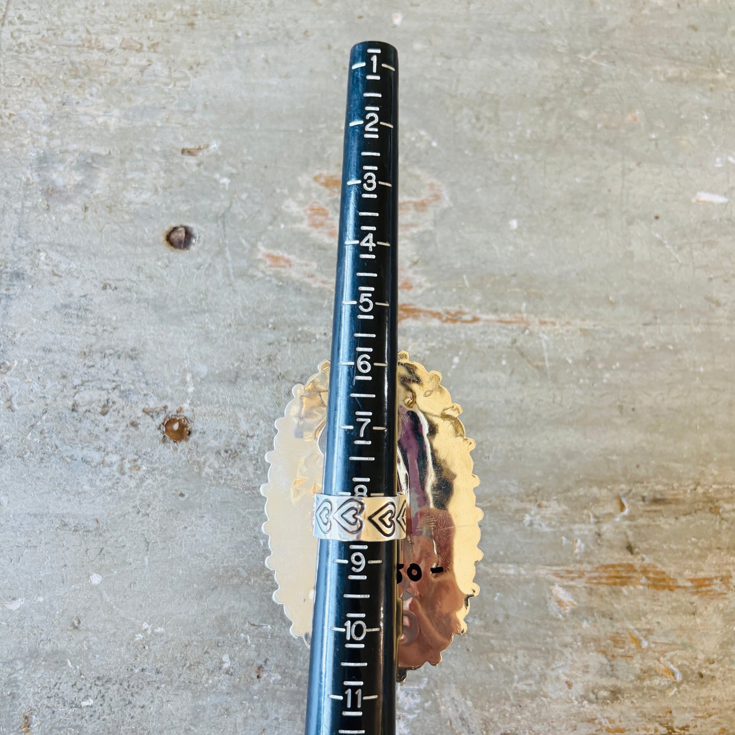 New Navajo Hemerson Brown Sterling Silver & Pink Conch Hearts Ring