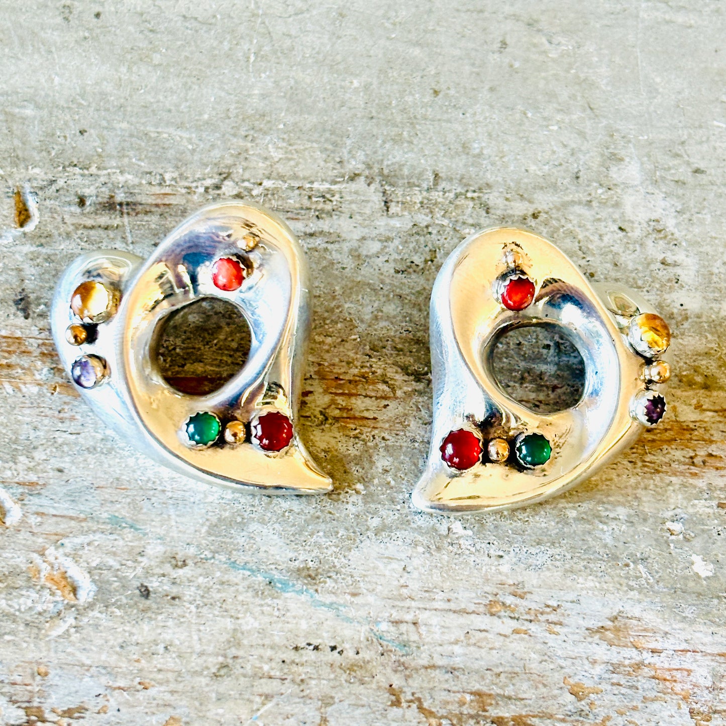 Navajo Herman Wilson (Caster) & Rena Secatero Sterling Silver & Multi Stone Heart Earrings