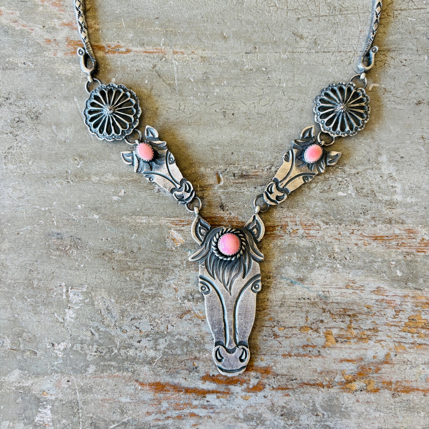 Navajo Kindale Billah Sterling Silver & Pink Conch Horses Necklace