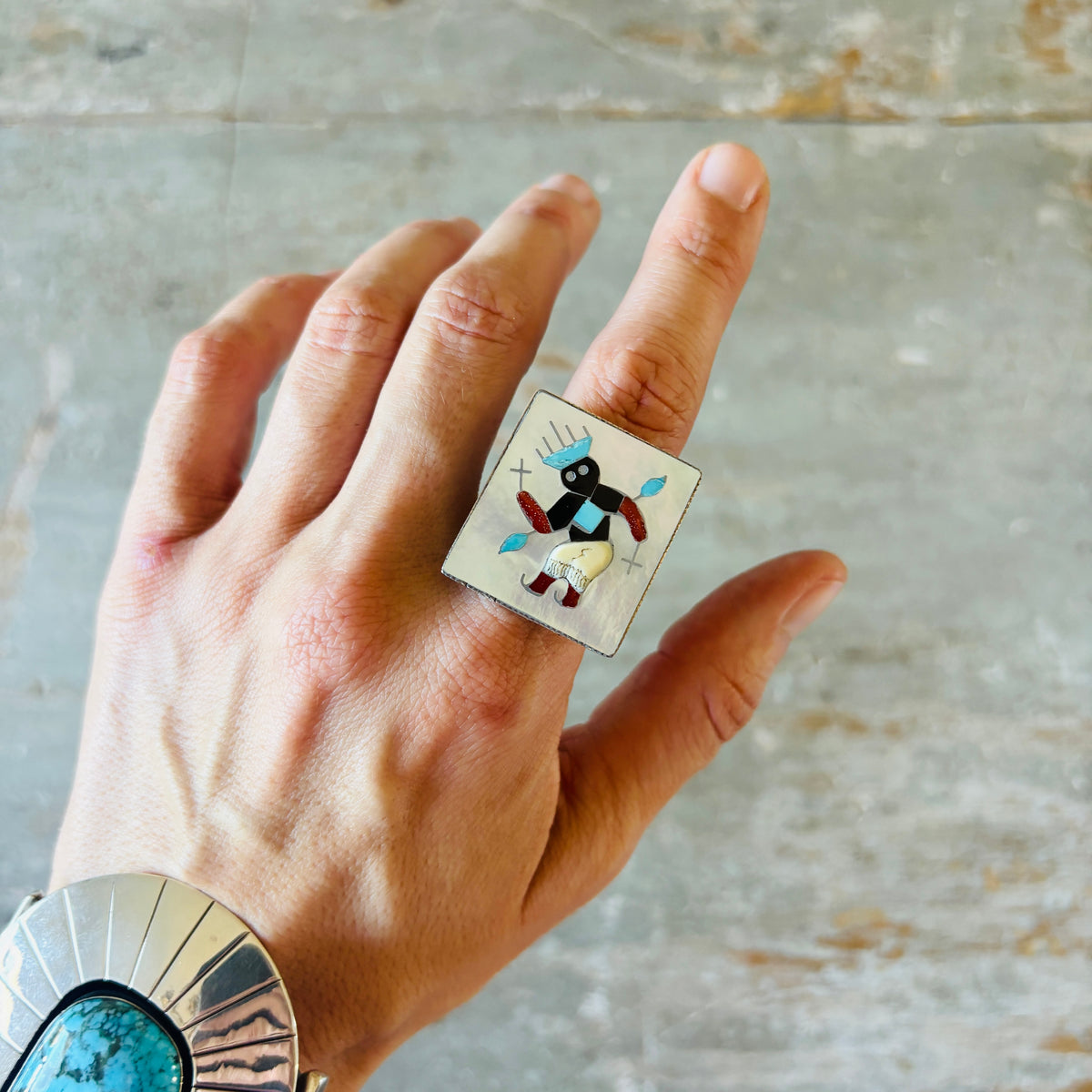 Vintage Zuni Signed Sterling Silver Multi Stone Inlay Crown Dancer Ring