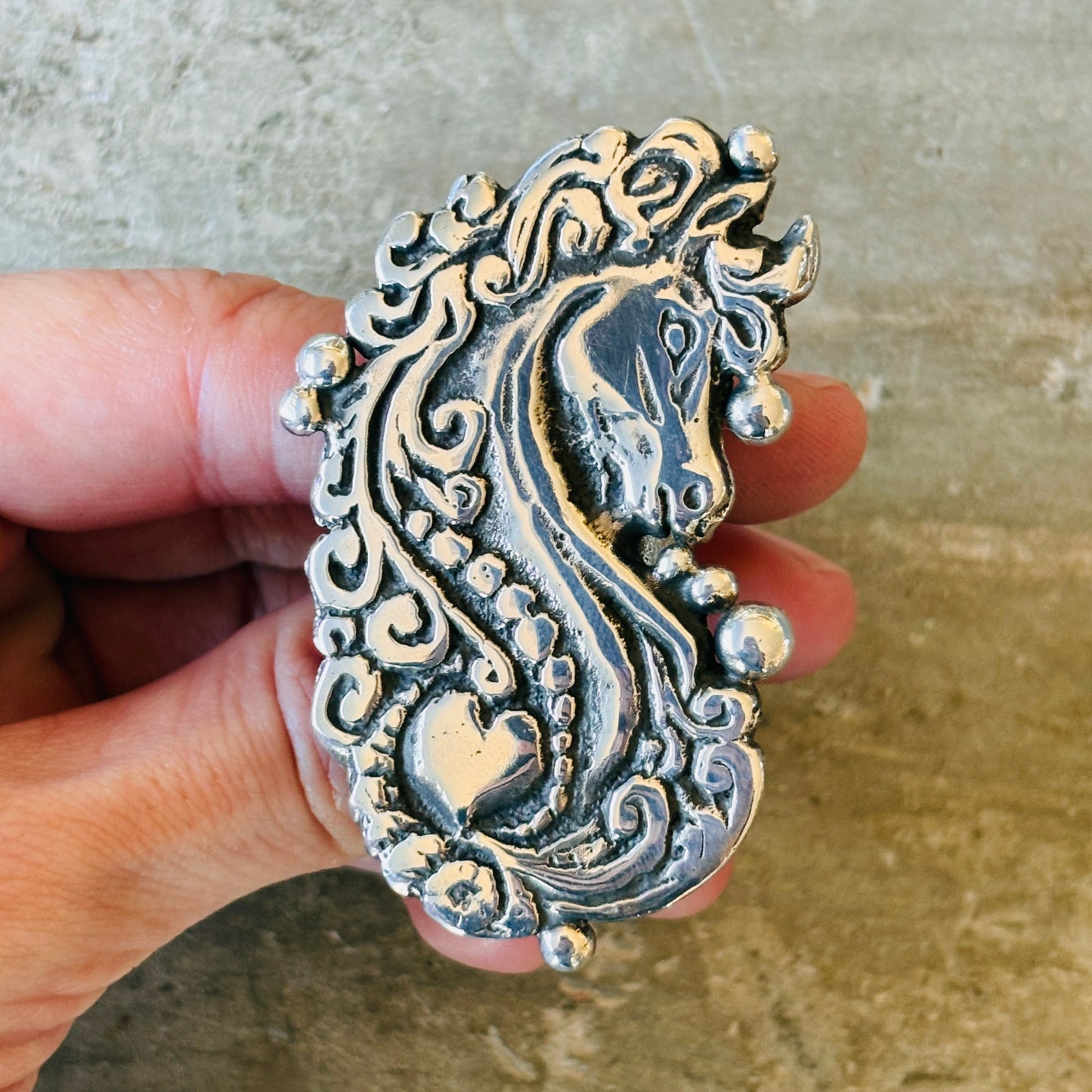Navajo Ryan Chee Sterling Silver Horse Heart Tufa Cast Ring