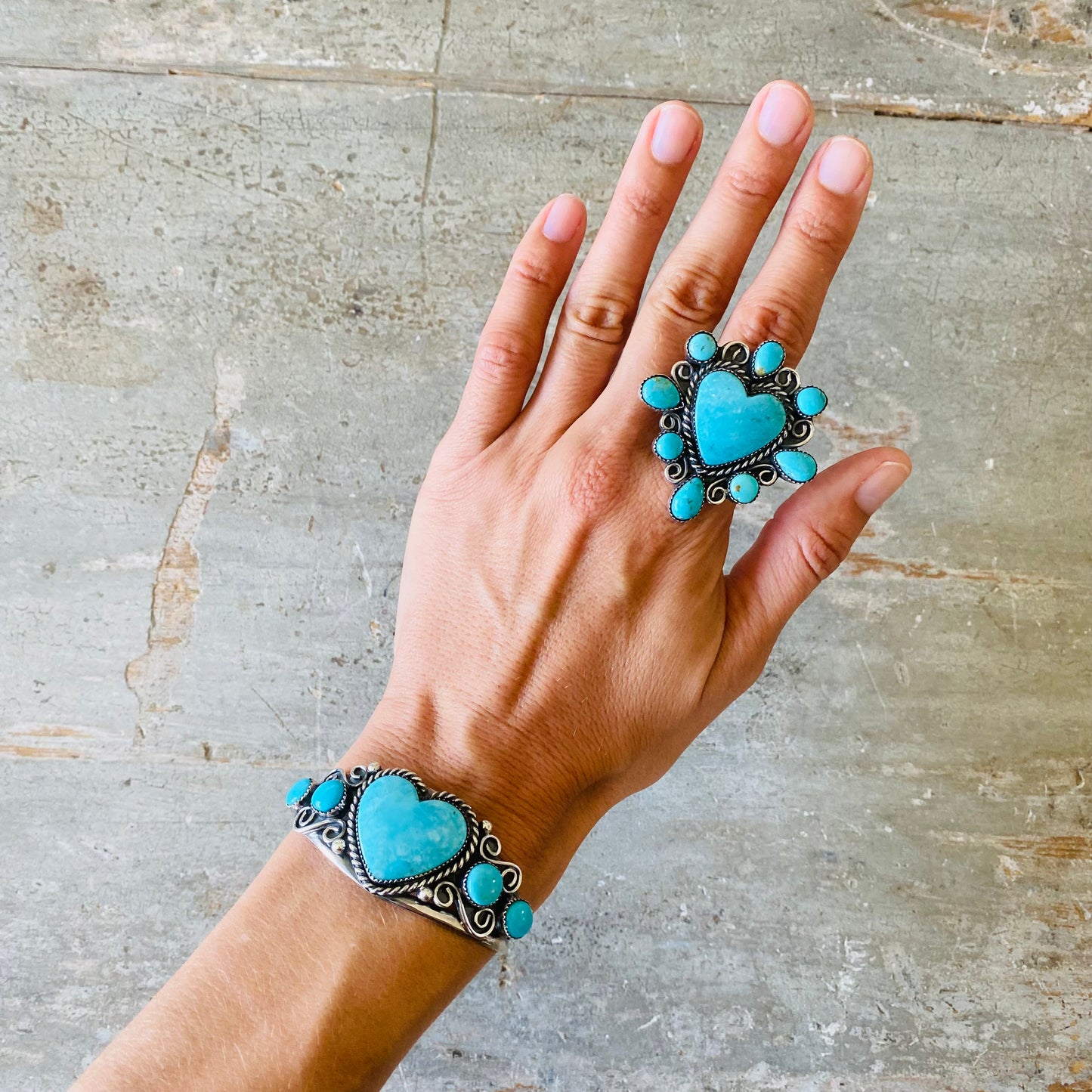 Navajo Lorenzo & Jerilyn Chee Sterling Silver & Campitos Turquoise Heart Ring