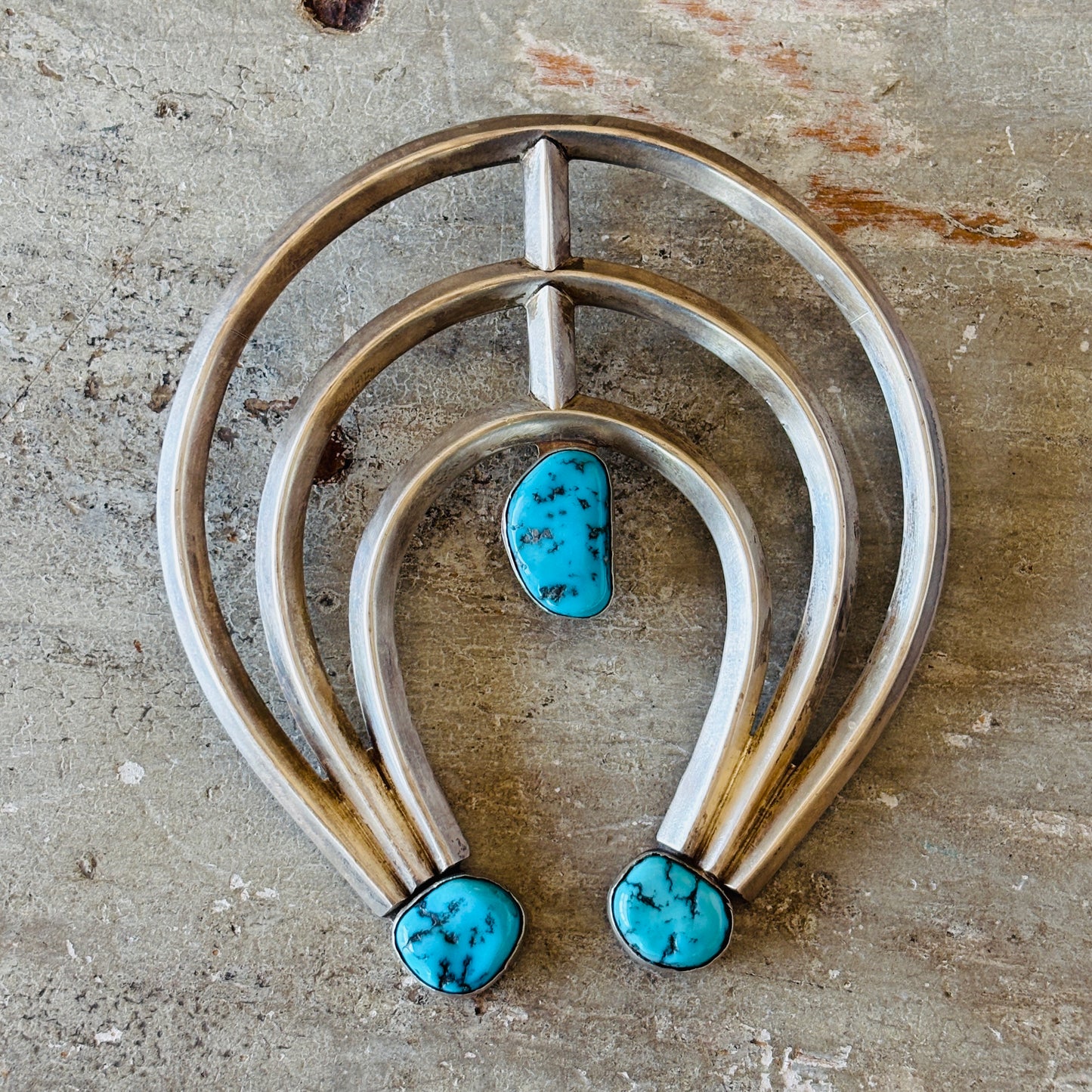 Vintage 1970s Navajo Sterling Silver & Kingman Turquoise Naja Pendant