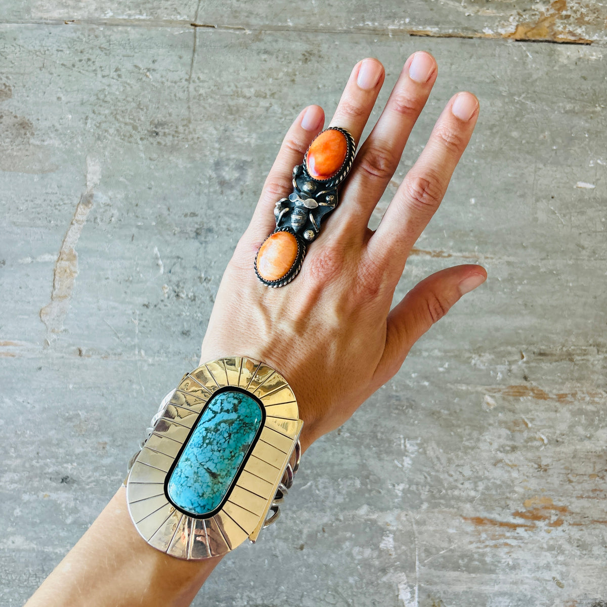 Navajo Marcus Chavez Sterling Silver & Orange Spiny Bee Ring
