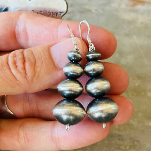 Navajo Preston Haley Handmade Graduated Round Pearl Earrings