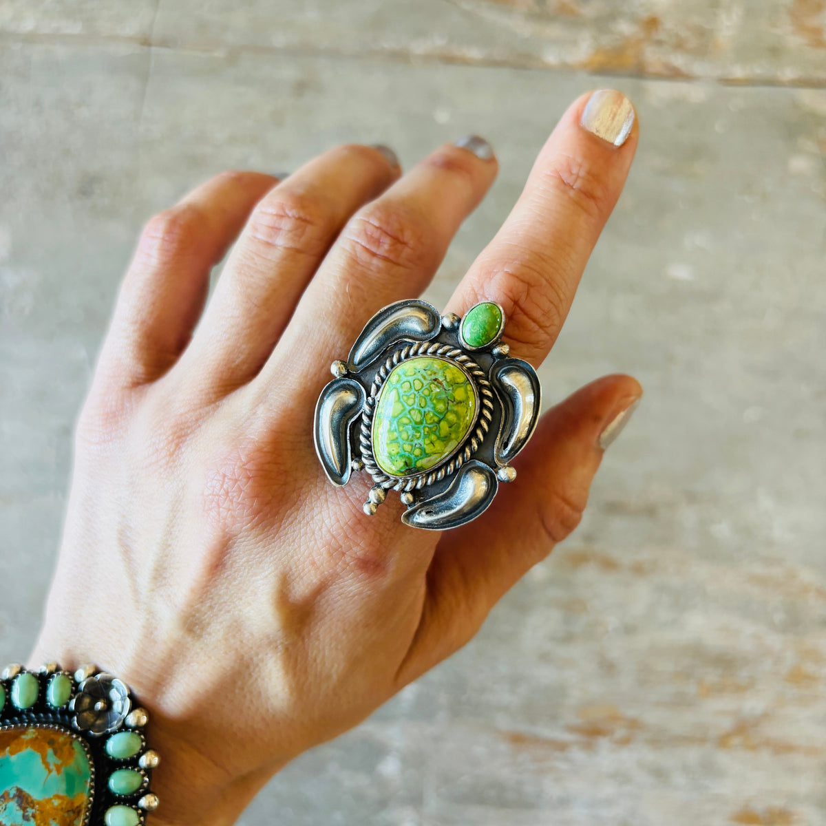 Navajo Kindale Billah Sterling Silver & Sonoran Turquoise Turtle Ring