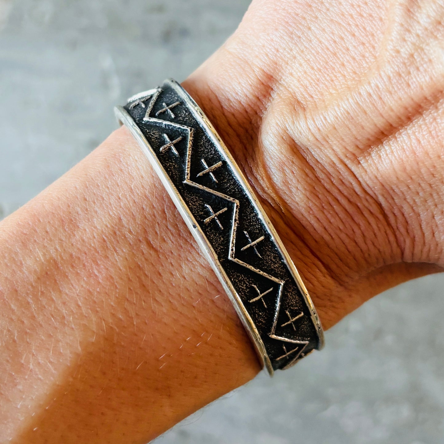 Navajo Aaron Anderson Crosses Tufa Cast Cuff