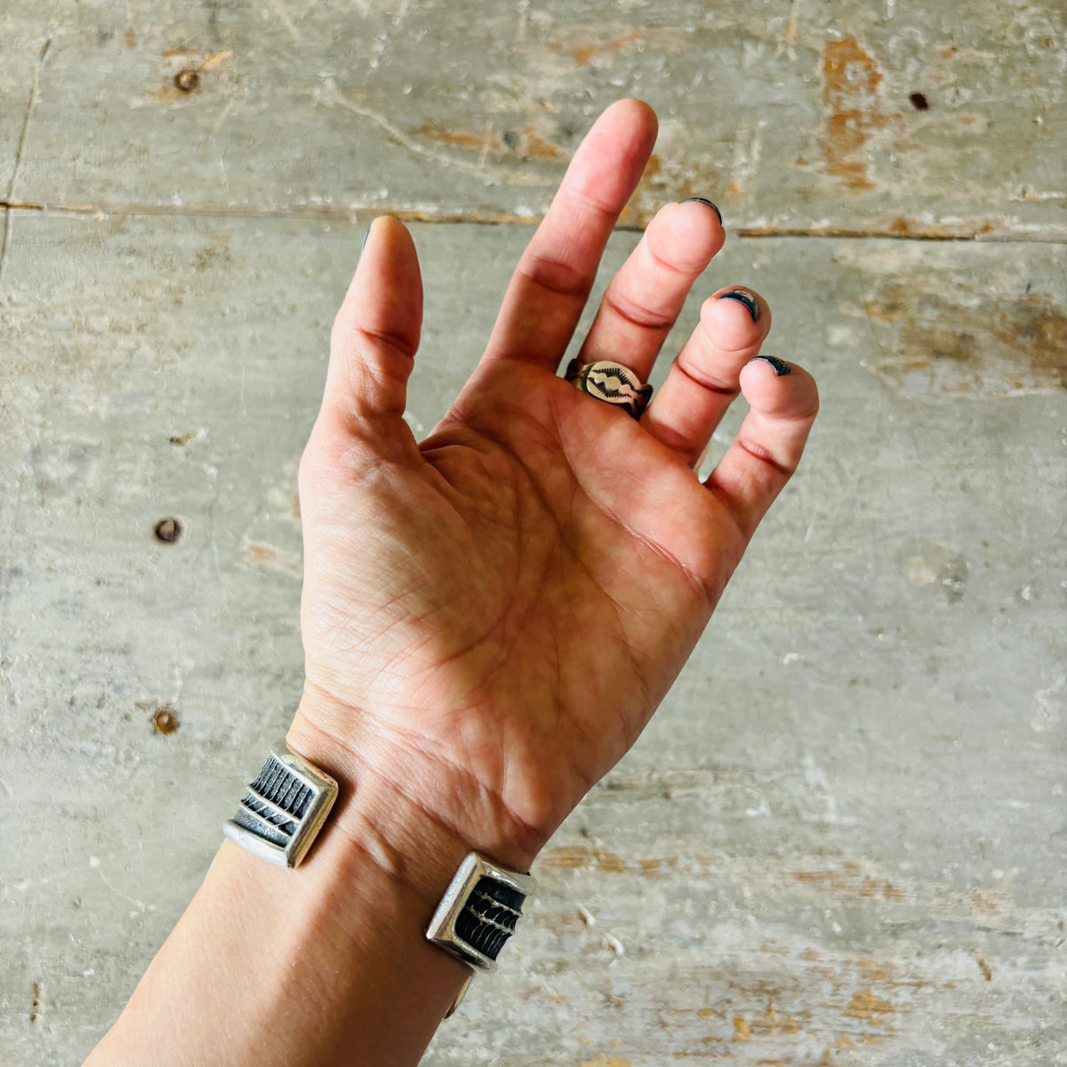 Navajo Readda Begay Sterling Silver & Black Onyx Bat Ring