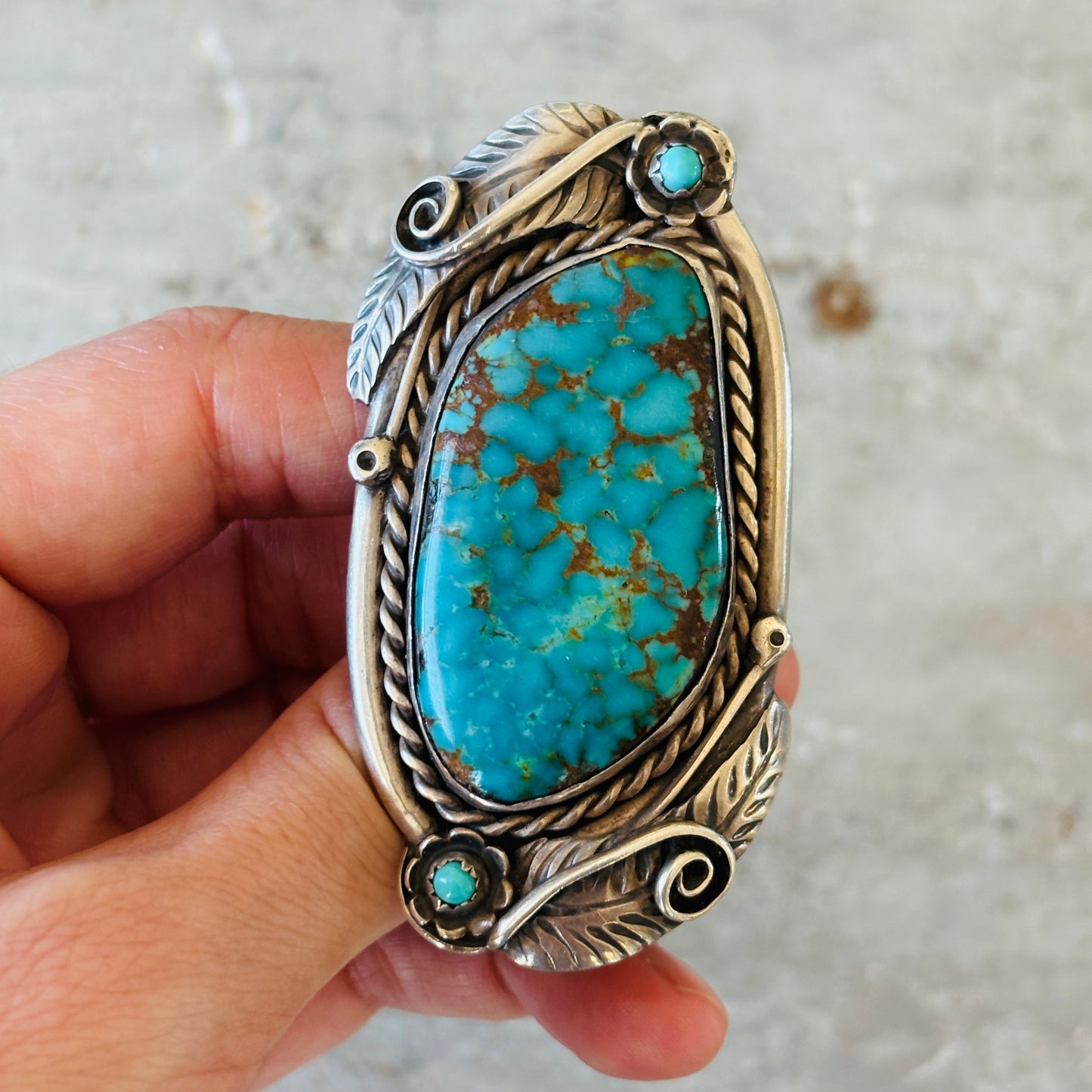 Vintage 1970s Navajo Signed Sterling Silver & Turquoise Statement Ring