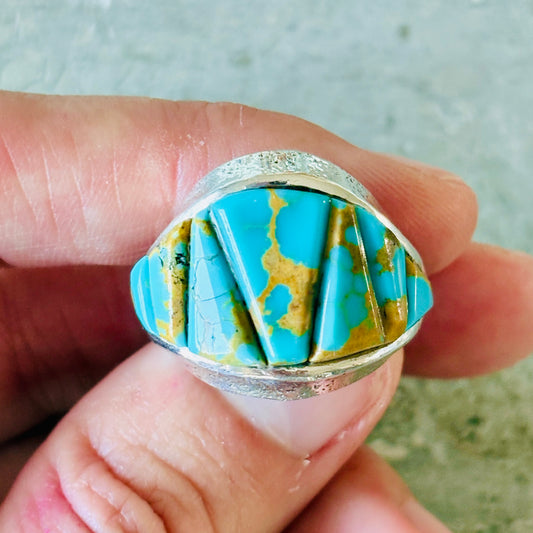 Navajo Lester James Sterling Silver & Kingman Turquoise Cobblestone Ring