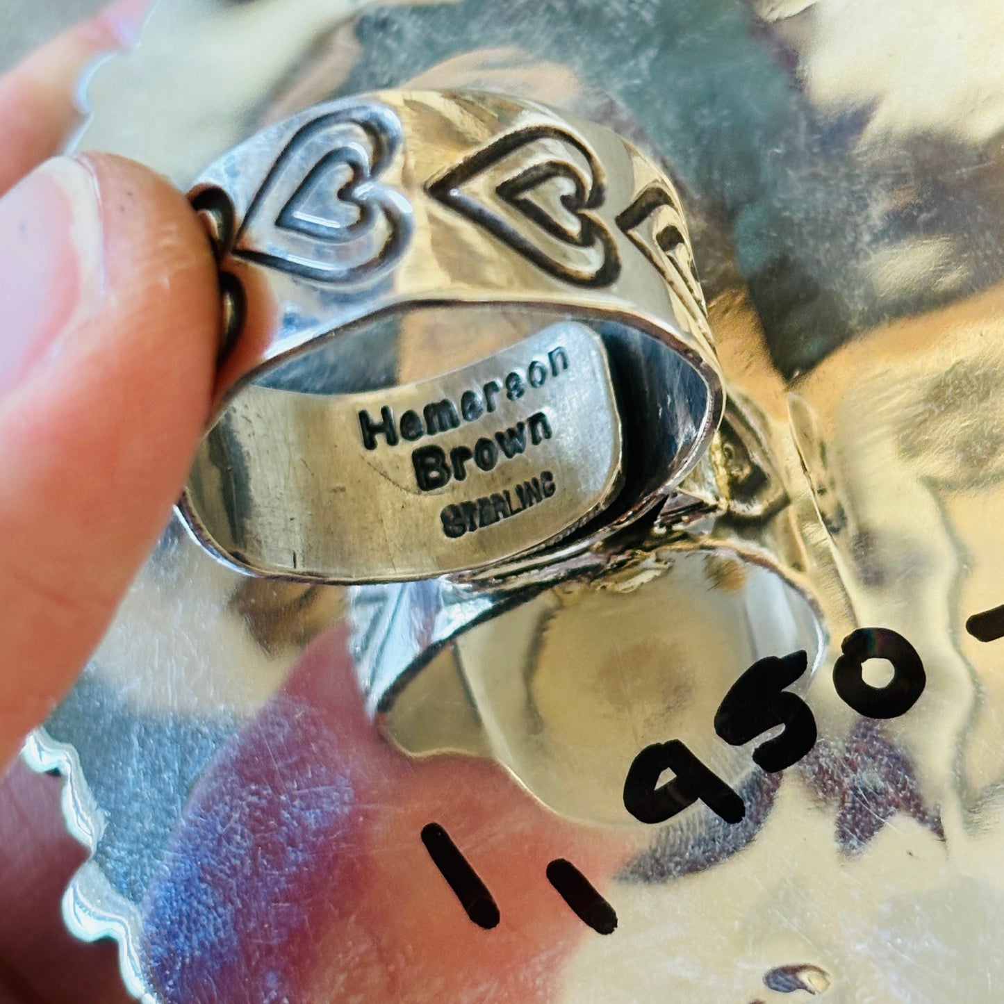 New Navajo Hemerson Brown Sterling Silver & Pink Conch Hearts Ring
