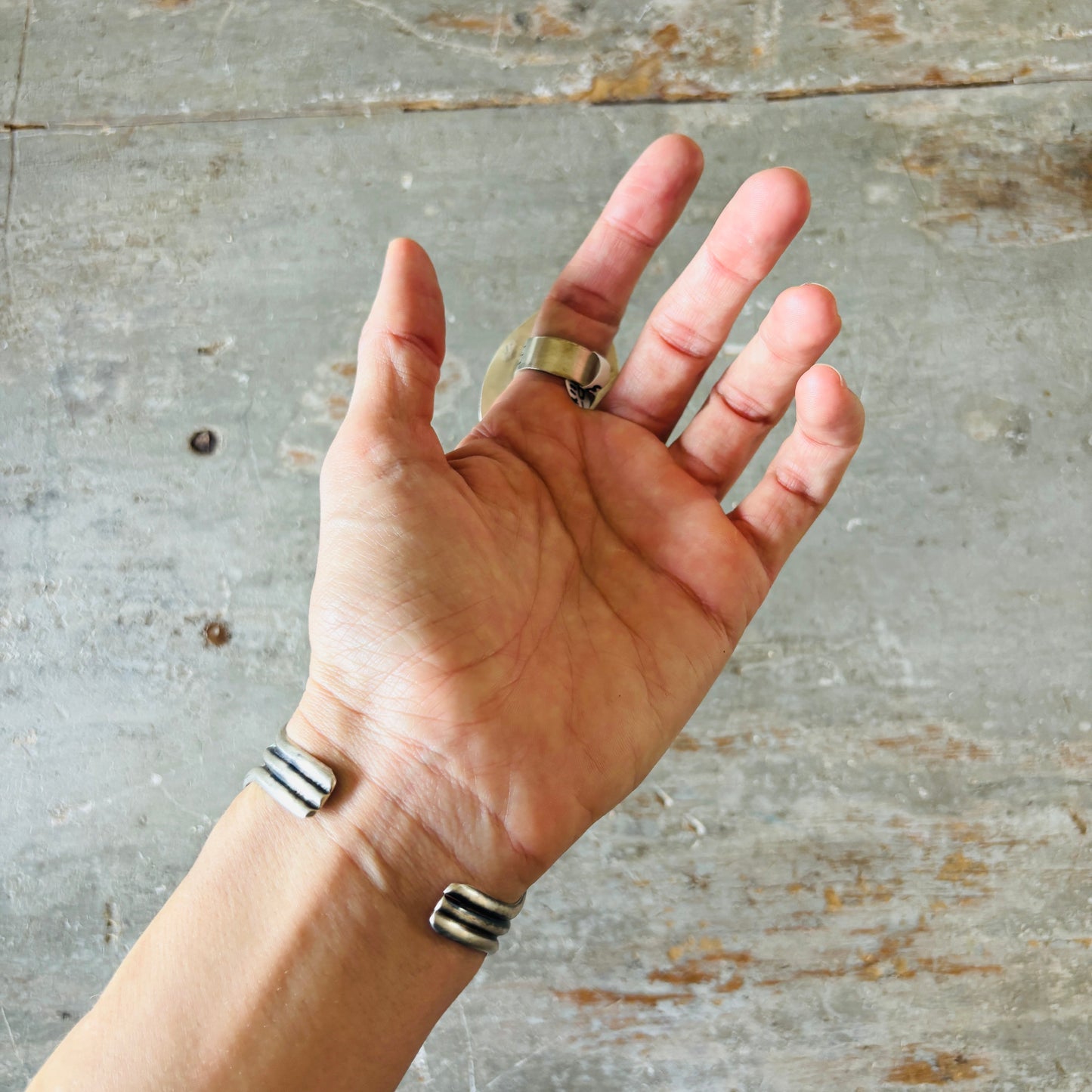 Navajo Randy Boyd Sterling Silver & Whitewater Kingman Turquoise Ring