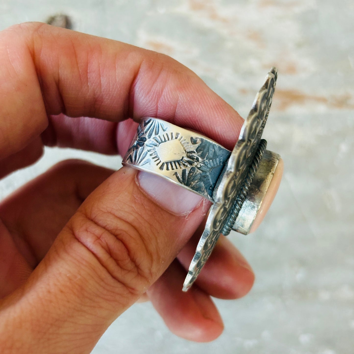 Navajo Leon Martinez Sterling Silver & Pink Conch Heart Statement Ring