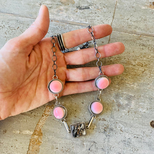 Navajo Tia Long Sterling Silver Pink Conch & White Buffalo Choker Necklace