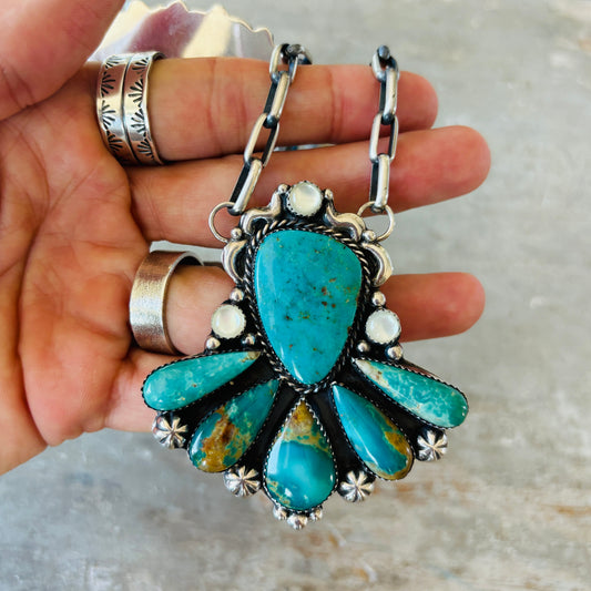 Navajo Lorenzo & Jerilyn Chee Sterling Silver - Shell & Kingman Turquoise Cluster Necklace