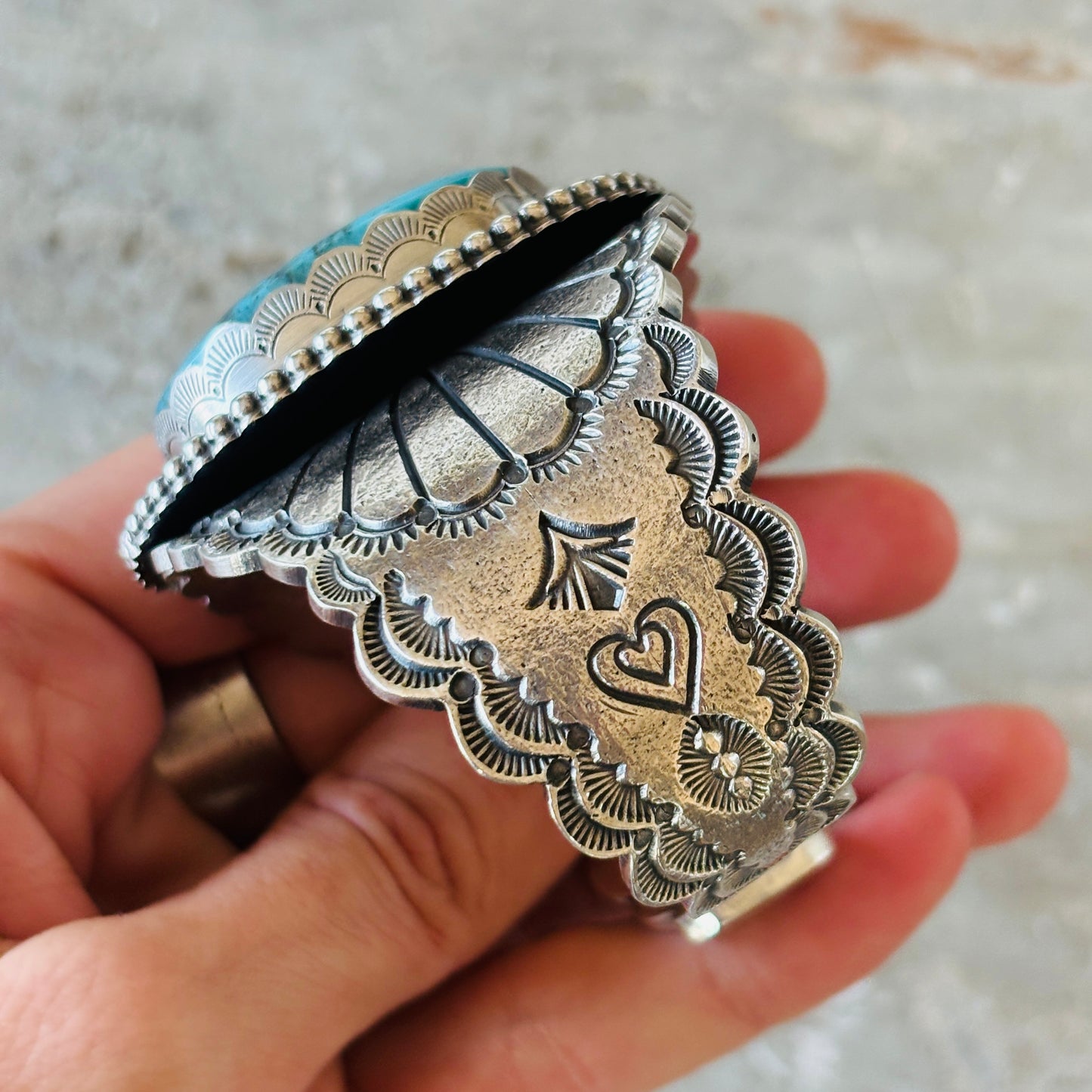 Navajo Glenn Livingston Sterling Silver & Kingman Turquoise Hearts Tufa Cast Cuff