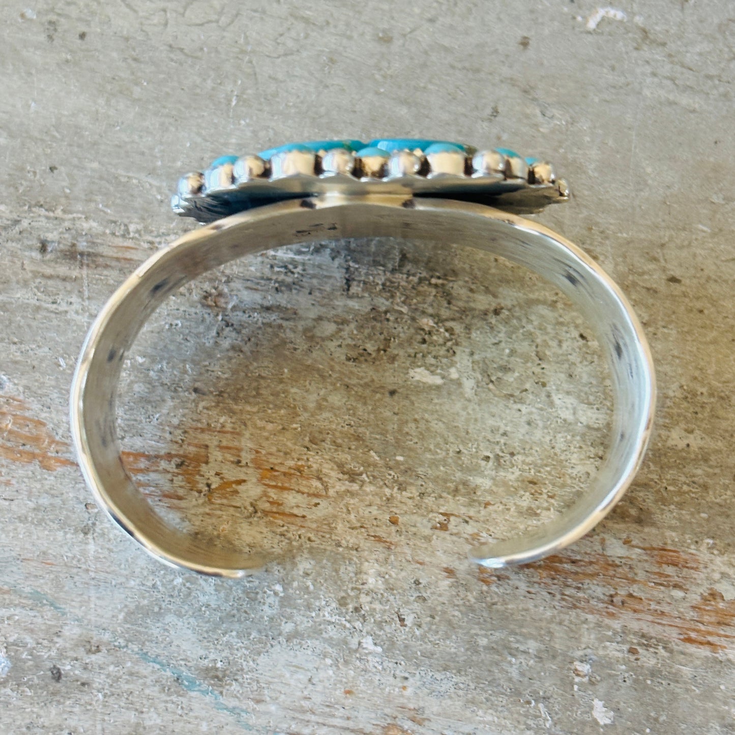 Navajo Elroy & Bernadine Chavez Sterling Silver - Kingman Turquoise Heart Cluster Cuff
