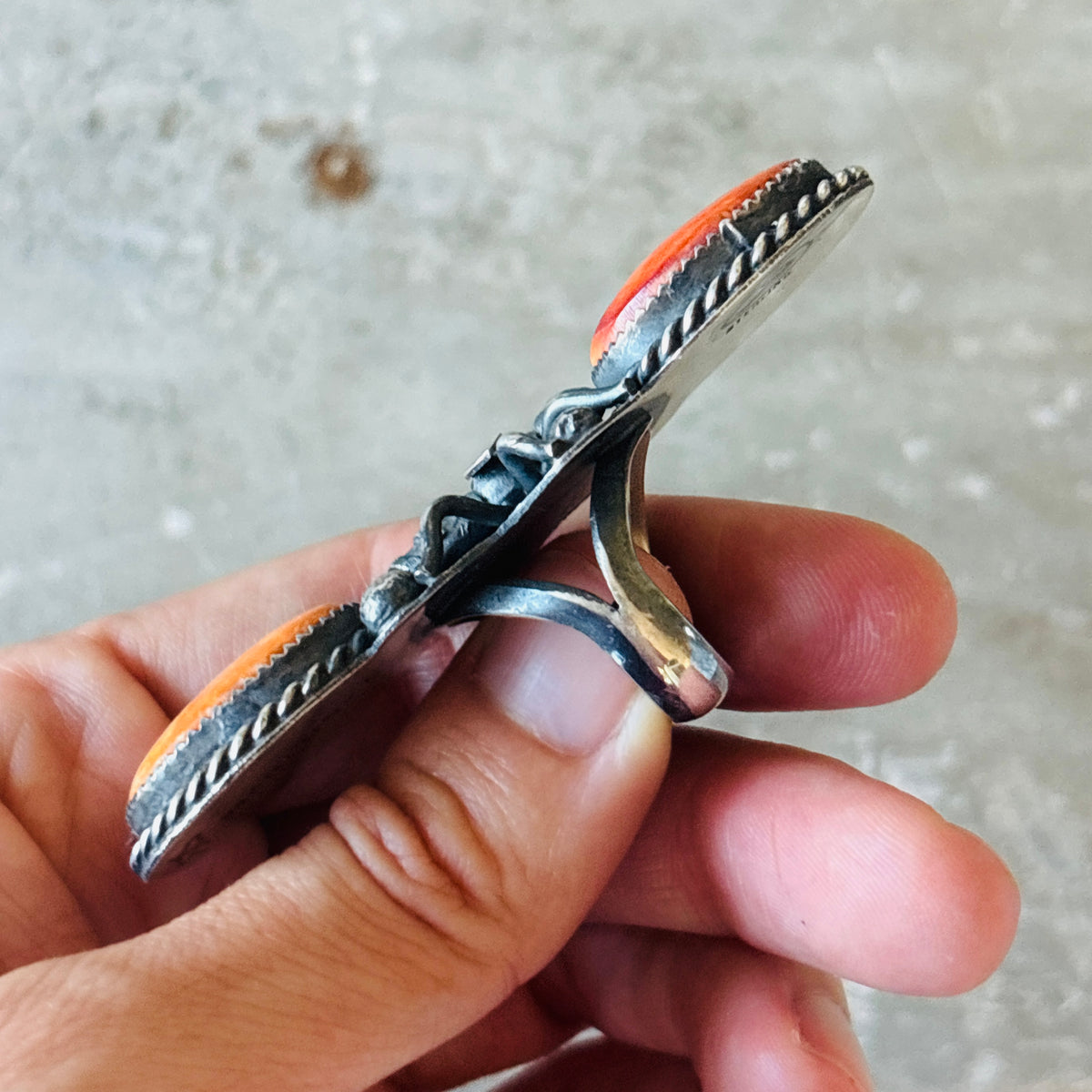 Navajo Marcus Chavez Sterling Silver & Orange Spiny Bee Ring