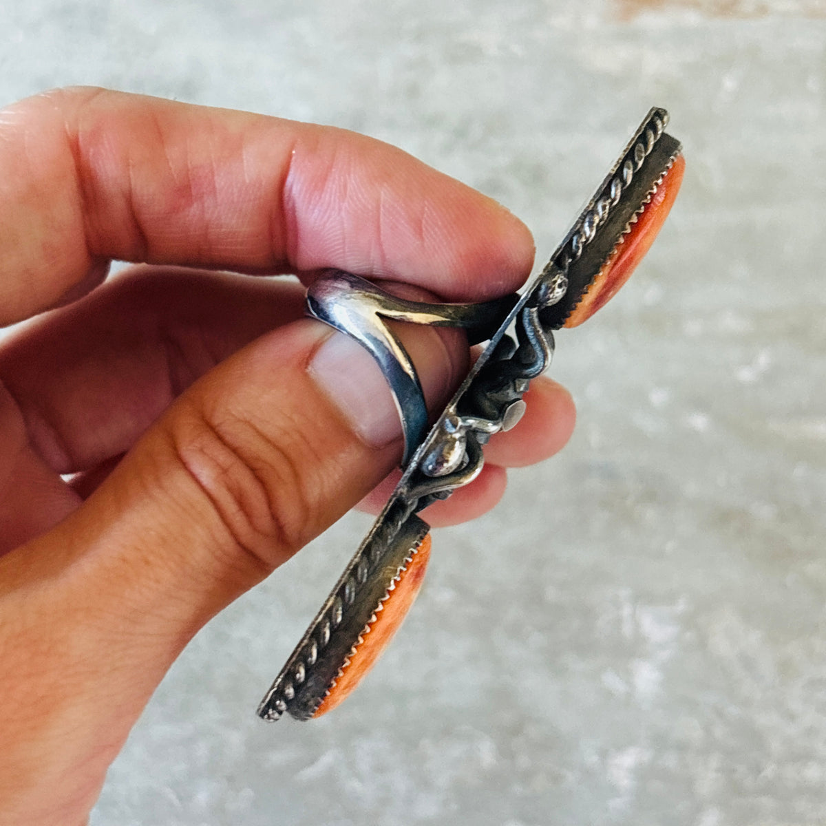Navajo Marcus Chavez Sterling Silver & Orange Spiny Bee Ring