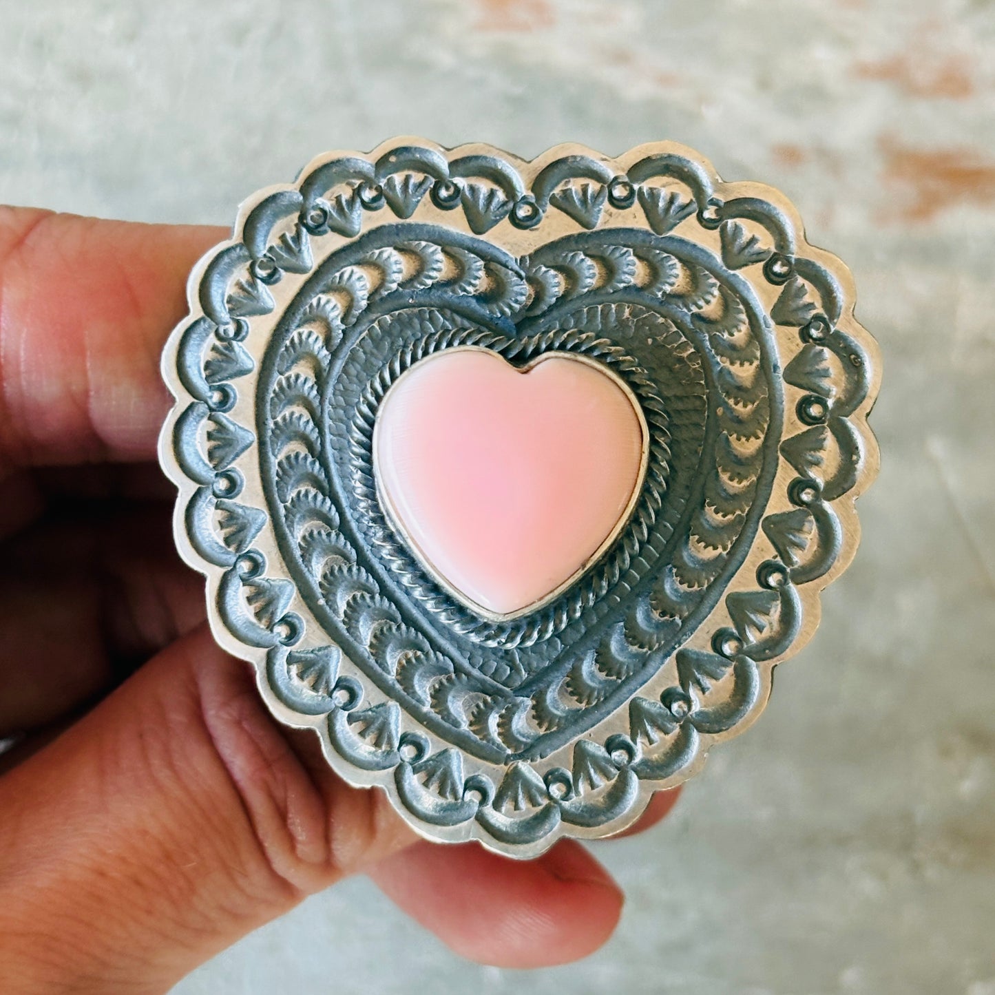Navajo Leon Martinez Sterling Silver & Pink Conch Heart Statement Ring