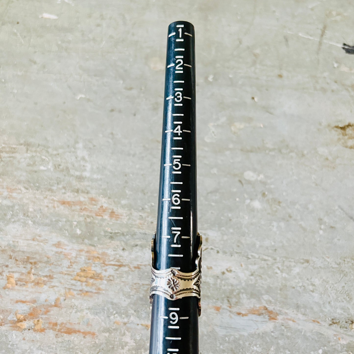 Navajo Sunshine Reeves Sterling Silver Heart Cigar Band Ring